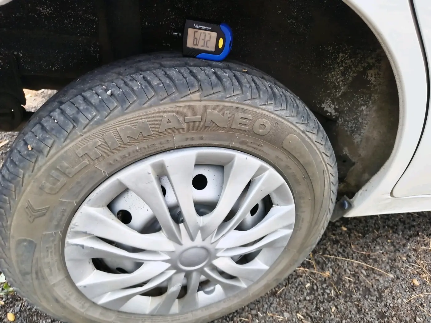2023 Maruti Alto K10 LXI, Petrol, Manual, 11,347 km, tyre