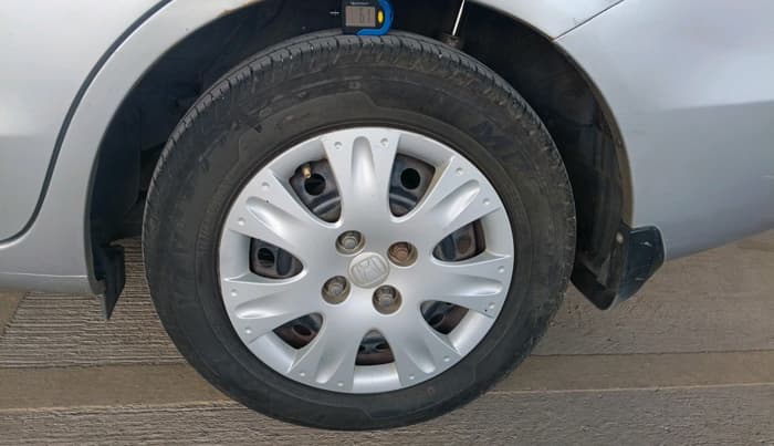2014 Honda Amaze 1.2L I-VTEC SX, CNG, Manual, 52,161 km, tyre