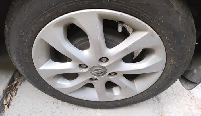 2014 Nissan Micra Active XV, Petrol, Manual, 41,226 km, tyre