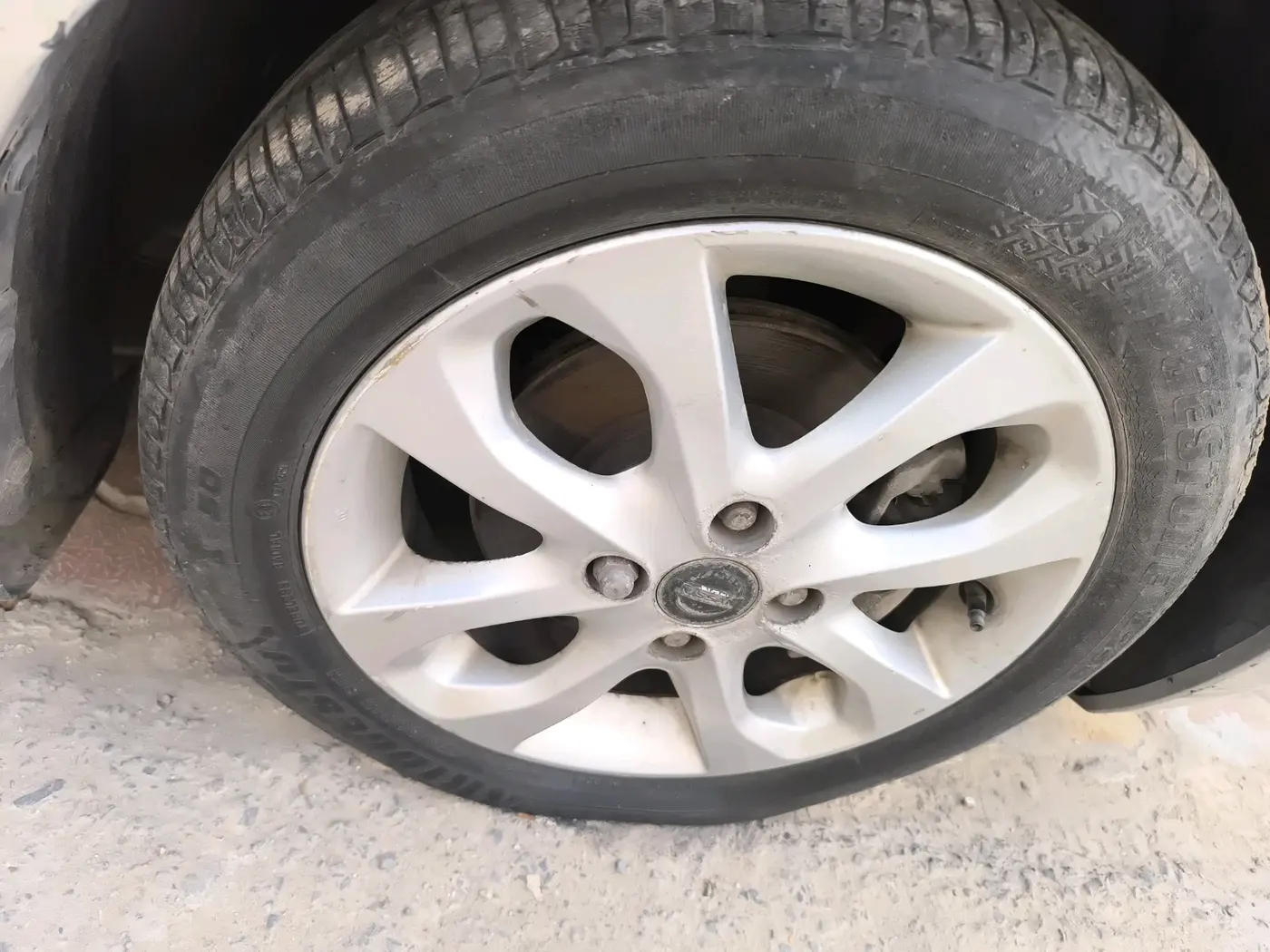 2014 Nissan Micra Active XV, Petrol, Manual, 41,226 km, tyre