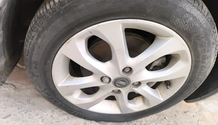 2014 Nissan Micra Active XV, Petrol, Manual, 41,226 km, tyre