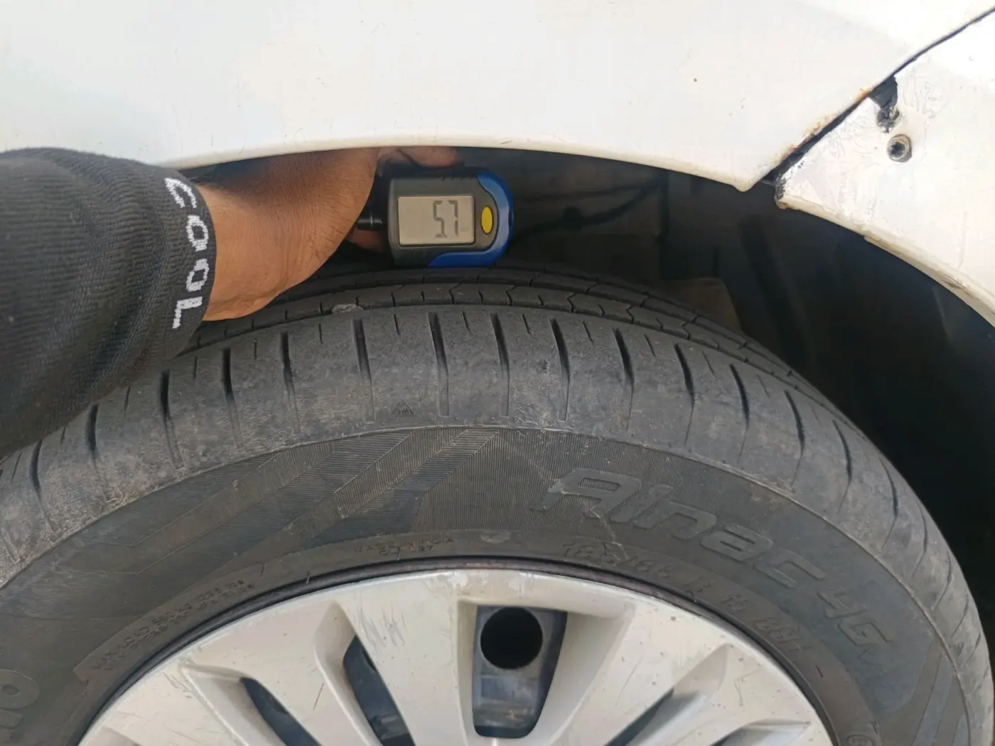 2013 Maruti Ertiga VDI, Diesel, Manual, 1,43,379 km, tyre