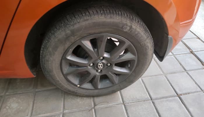 2019 Hyundai Elite i20 SPORTZ PLUS 1.2, Petrol, Manual, 31,014 km, tyre