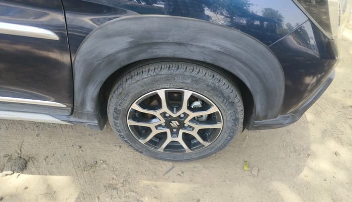 2022 Maruti XL6 ALPHA AT, Petrol, Automatic, 52,426 km, tyre
