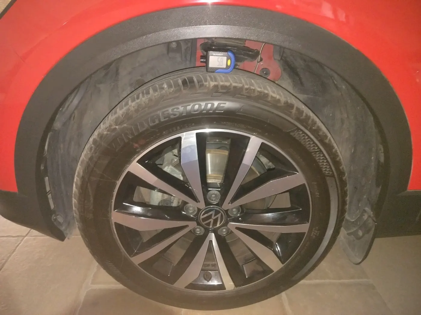 2021 Volkswagen T-ROC 1.5 TSI AT, Petrol, Automatic, 40,720 km, tyre