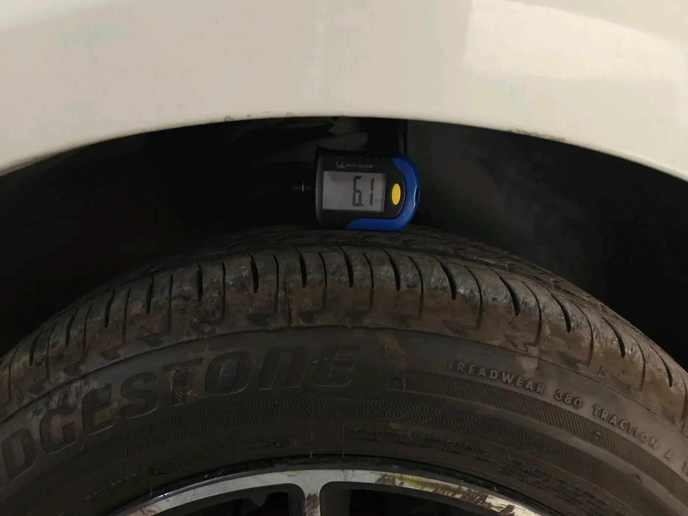 2018 Maruti IGNIS DELTA 1.2 AMT, Petrol, Automatic, 42,193 km, tyre