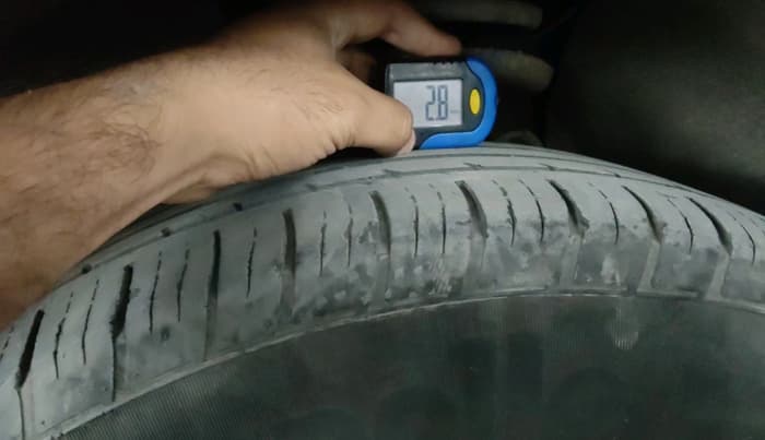 2019 Mahindra XUV500 W11 AT, Diesel, Automatic, 58,564 km, tyre