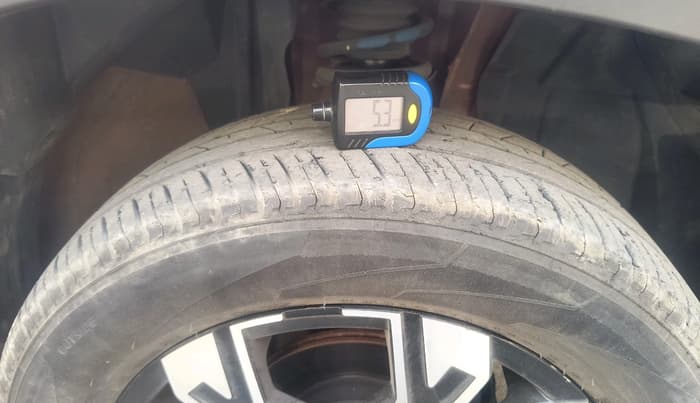 2022 Renault Kiger RXZ AMT, Petrol, Automatic, 30,054 km, tyre