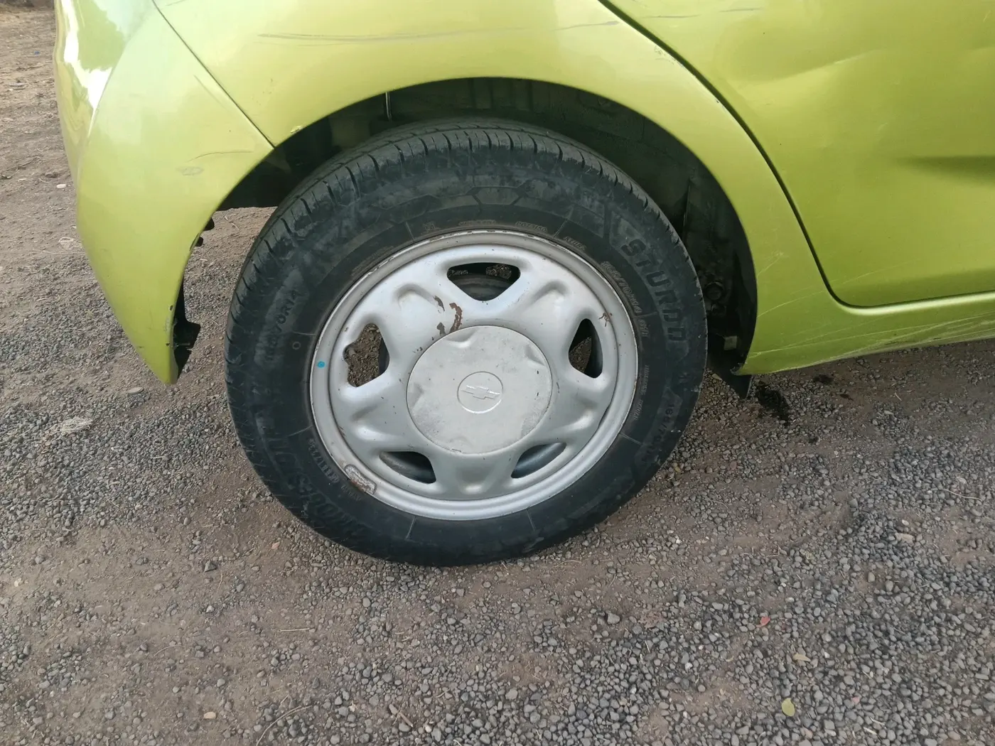 2015 Chevrolet Beat LT DIESEL, Diesel, Manual, 1,30,759 km, tyre