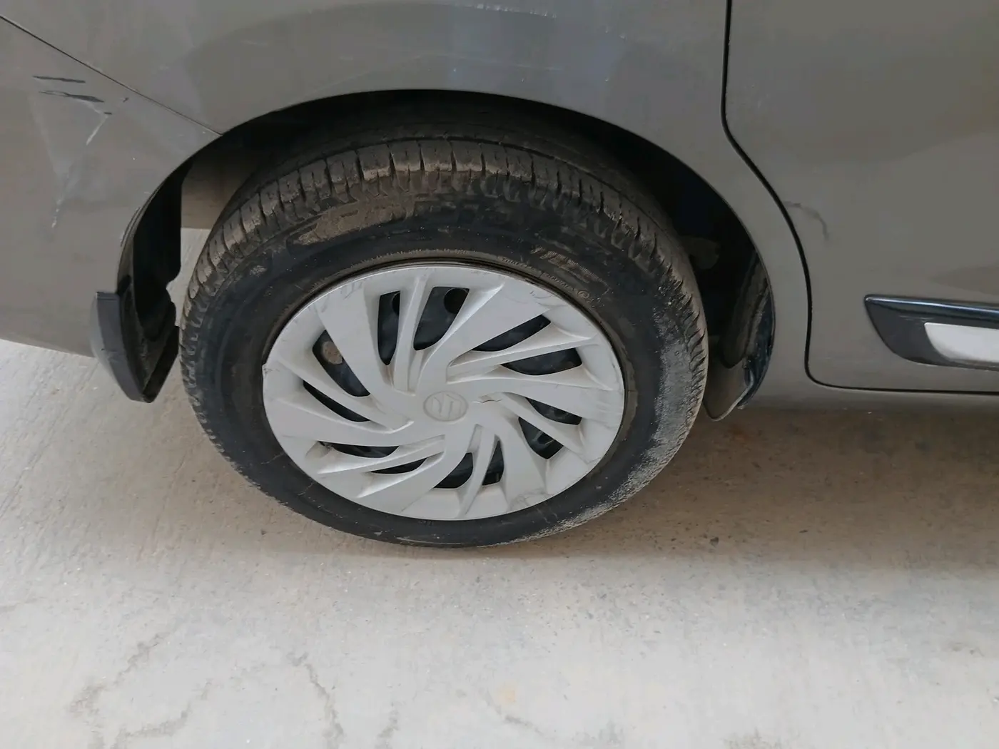2024 Maruti Ertiga   VXI (O) CNG, CNG, Manual, 25,996 km, tyre