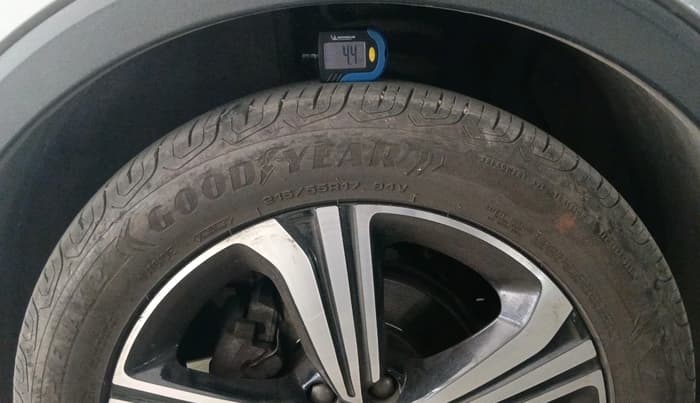 2022 MG ASTOR SHARP 1.5 CVT, Petrol, Automatic, 35,035 km, tyre