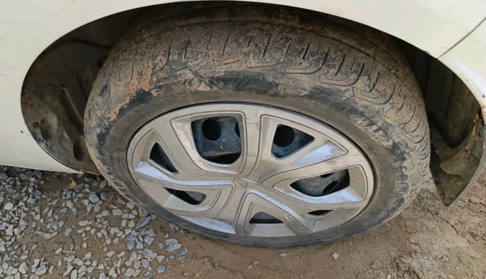 2024 Tata ALTROZ XM PLUS SUNROOF CNG, CNG, Manual, 59,203 km, tyre