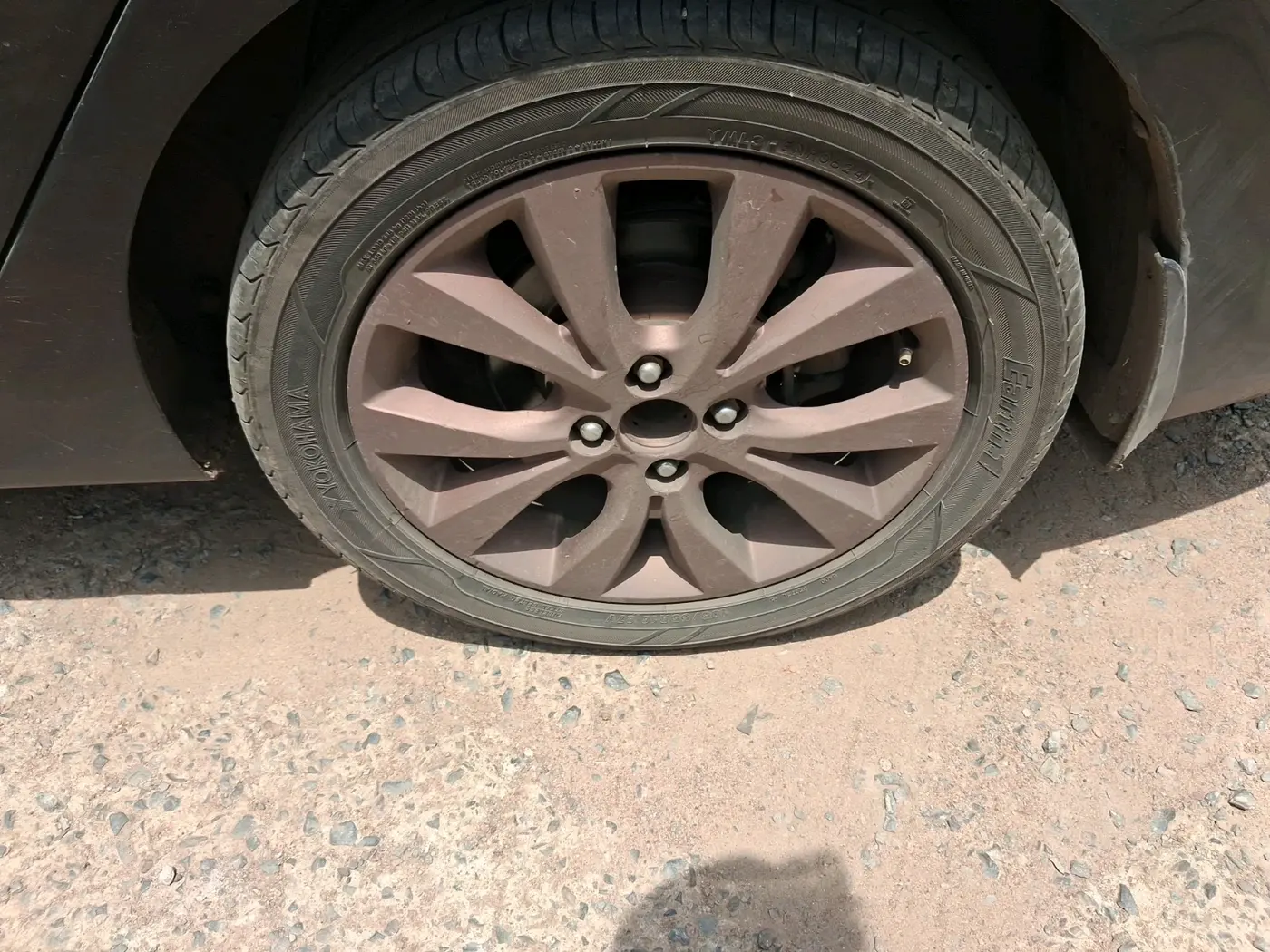 2017 Hyundai Verna 1.6 CRDI SX (O) AT, Diesel, Automatic, 1,02,231 km, tyre