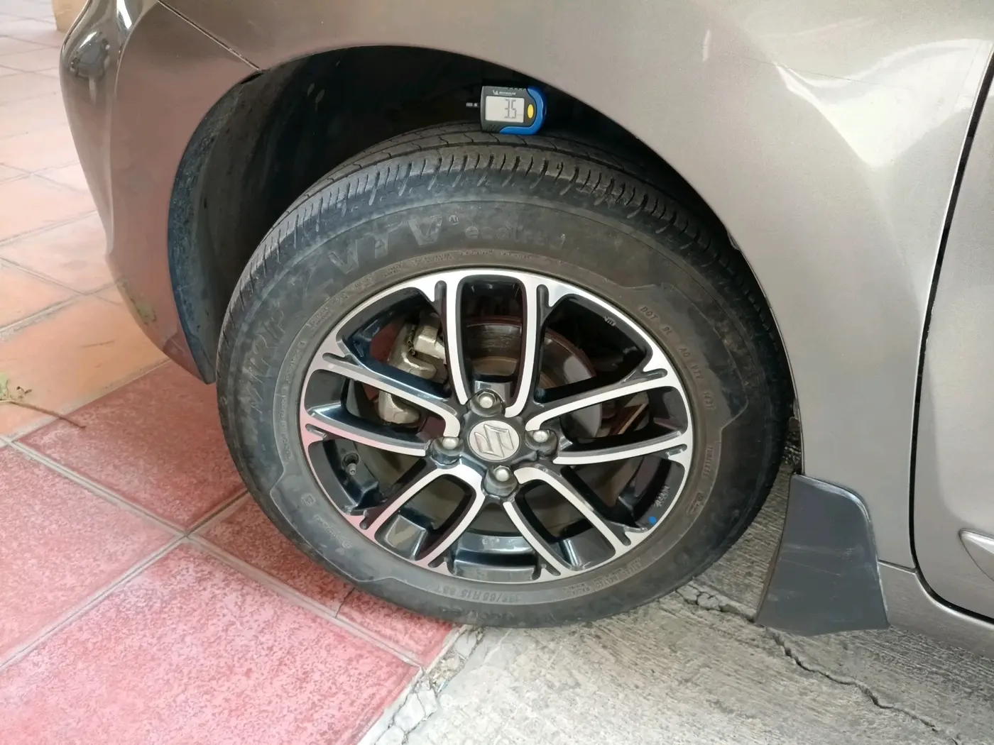 2021 Maruti Baleno DELTA PETROL 1.2, Petrol, Manual, 40,670 km, tyre