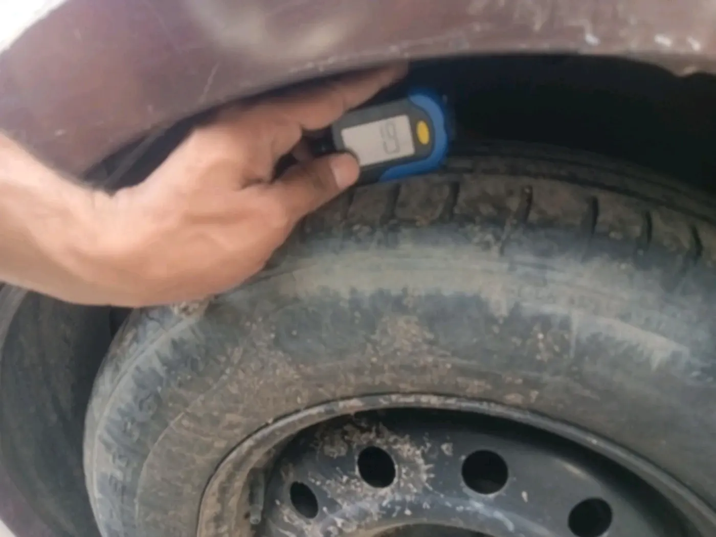 2018 Maruti Dzire VXI AMT, Petrol, Automatic, 62,667 km, tyre