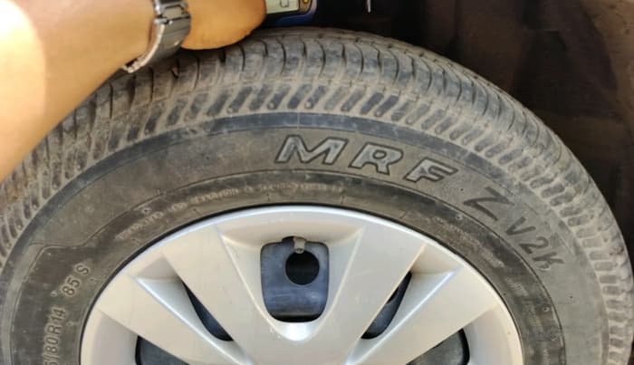 2014 Maruti Swift Dzire VXI, Petrol, Manual, 23,356 km, tyre