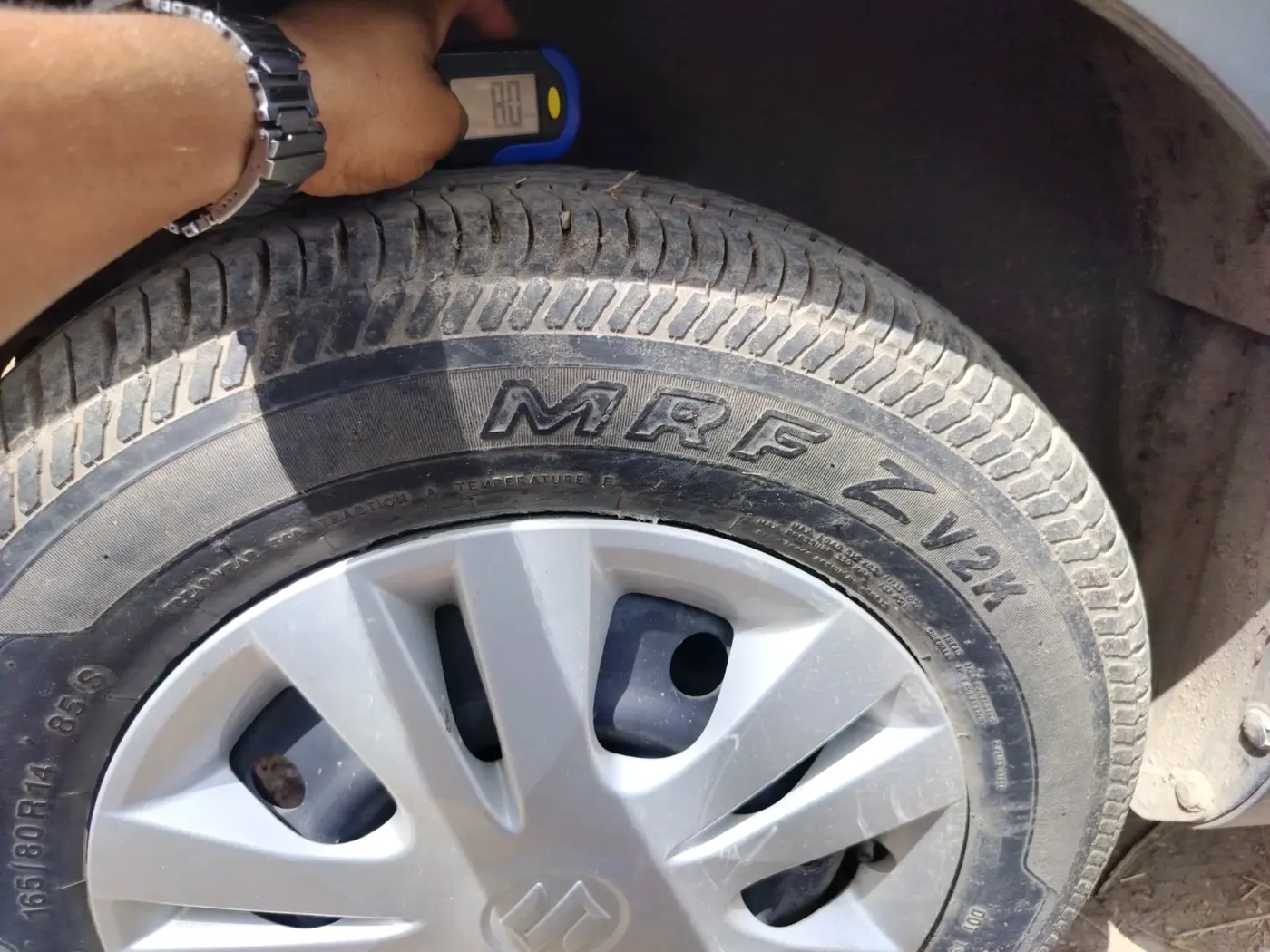 2014 Maruti Swift Dzire VXI, Petrol, Manual, 23,356 km, tyre