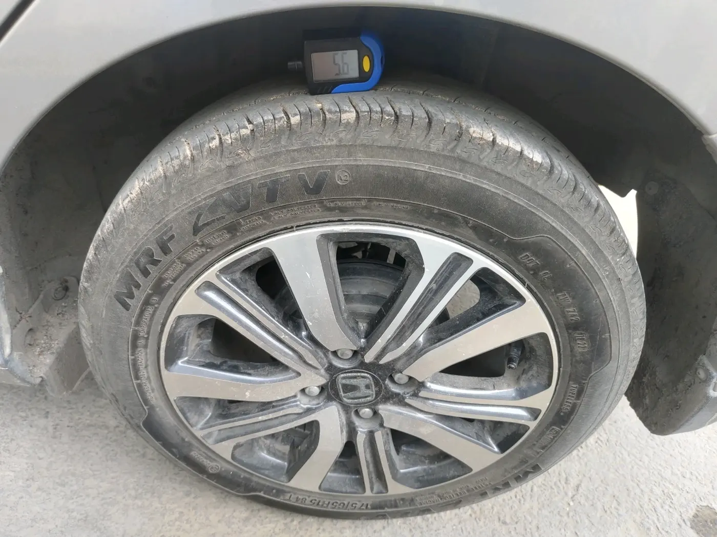 2022 Honda Amaze 1.2L I-VTEC VX, Petrol, Manual, 26,410 km, tyre