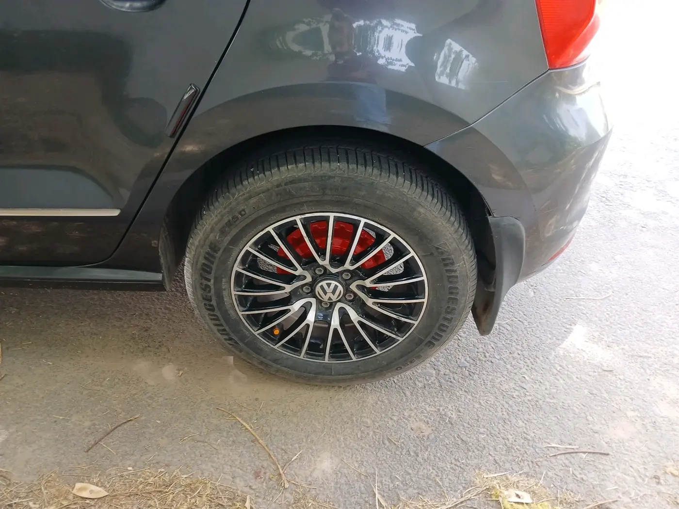 2019 Volkswagen Polo TRENDLINE 1.0L, Petrol, Manual, 59,367 km, tyre