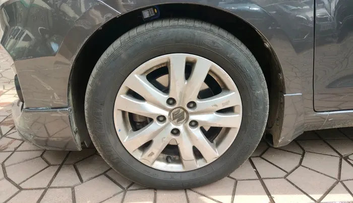 2018 Maruti Ertiga ZDI + SHVS, Diesel, Manual, 84,530 km, tyre