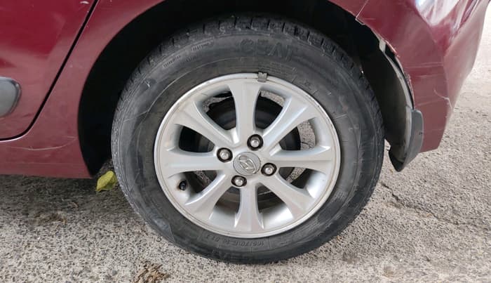 2014 Hyundai Grand i10 ASTA AT 1.2 KAPPA VTVT, Petrol, Automatic, 37,216 km, tyre