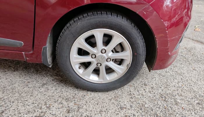 2014 Hyundai Grand i10 ASTA AT 1.2 KAPPA VTVT, Petrol, Automatic, 37,216 km, tyre