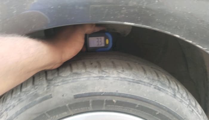 2022 Hyundai AURA S 1.2 CNG, CNG, Manual, 60,930 km, tyre