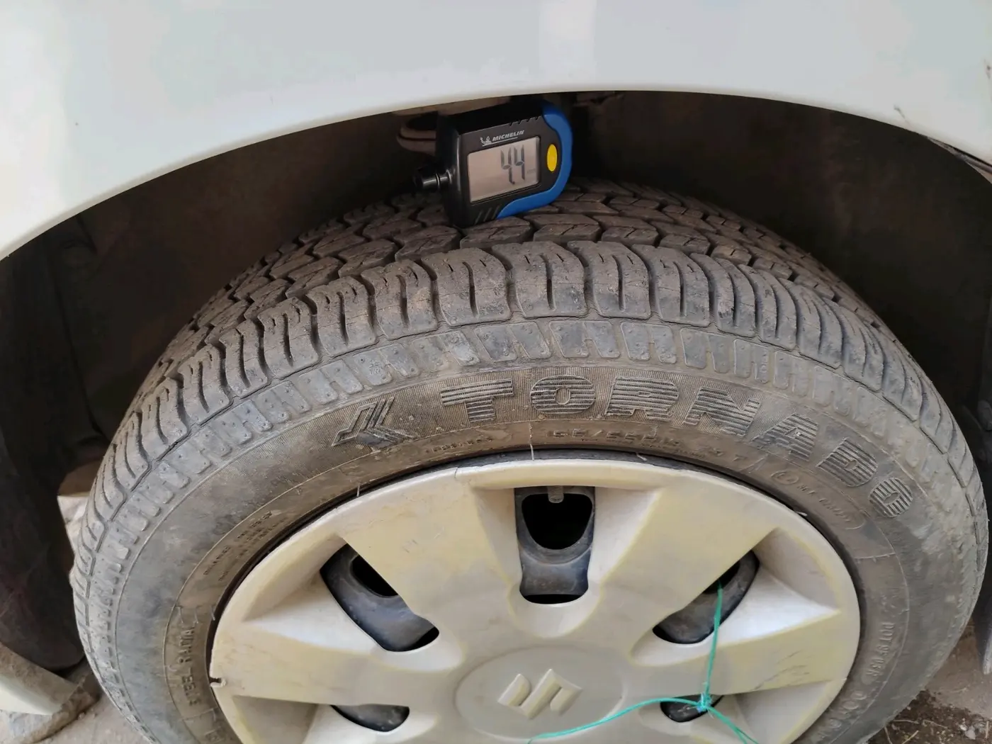 2015 Maruti Alto K10 VXI AMT, Petrol, Automatic, 32,247 km, tyre