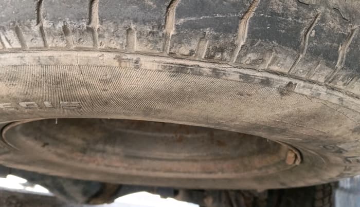 2016 Mahindra Scorpio S2, Diesel, Manual, 1,36,570 km, tyre