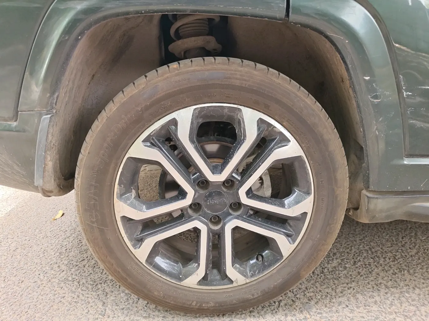 2023 Jeep Compass MODEL S (O) 1.4 PETROL DCT, Petrol, Automatic, 60,501 km, tyre