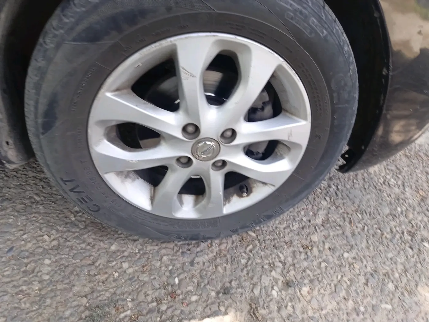 2015 Nissan Micra XV CVT, Petrol, Automatic, 78,620 km, tyre