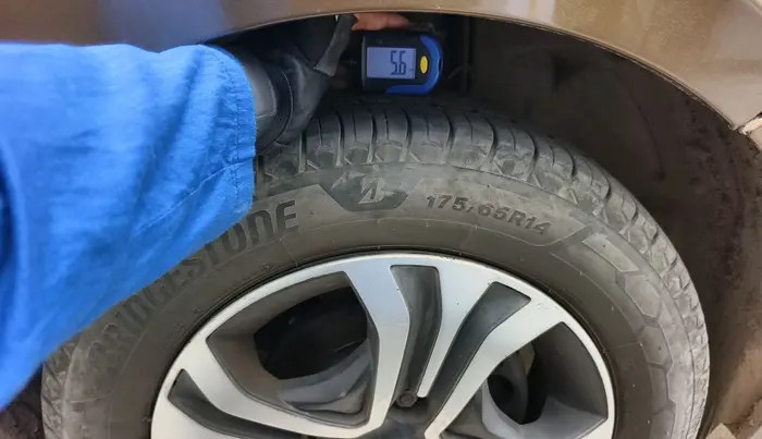 2024 Tata TIGOR XZ CNG, CNG, Manual, 31,406 km, tyre