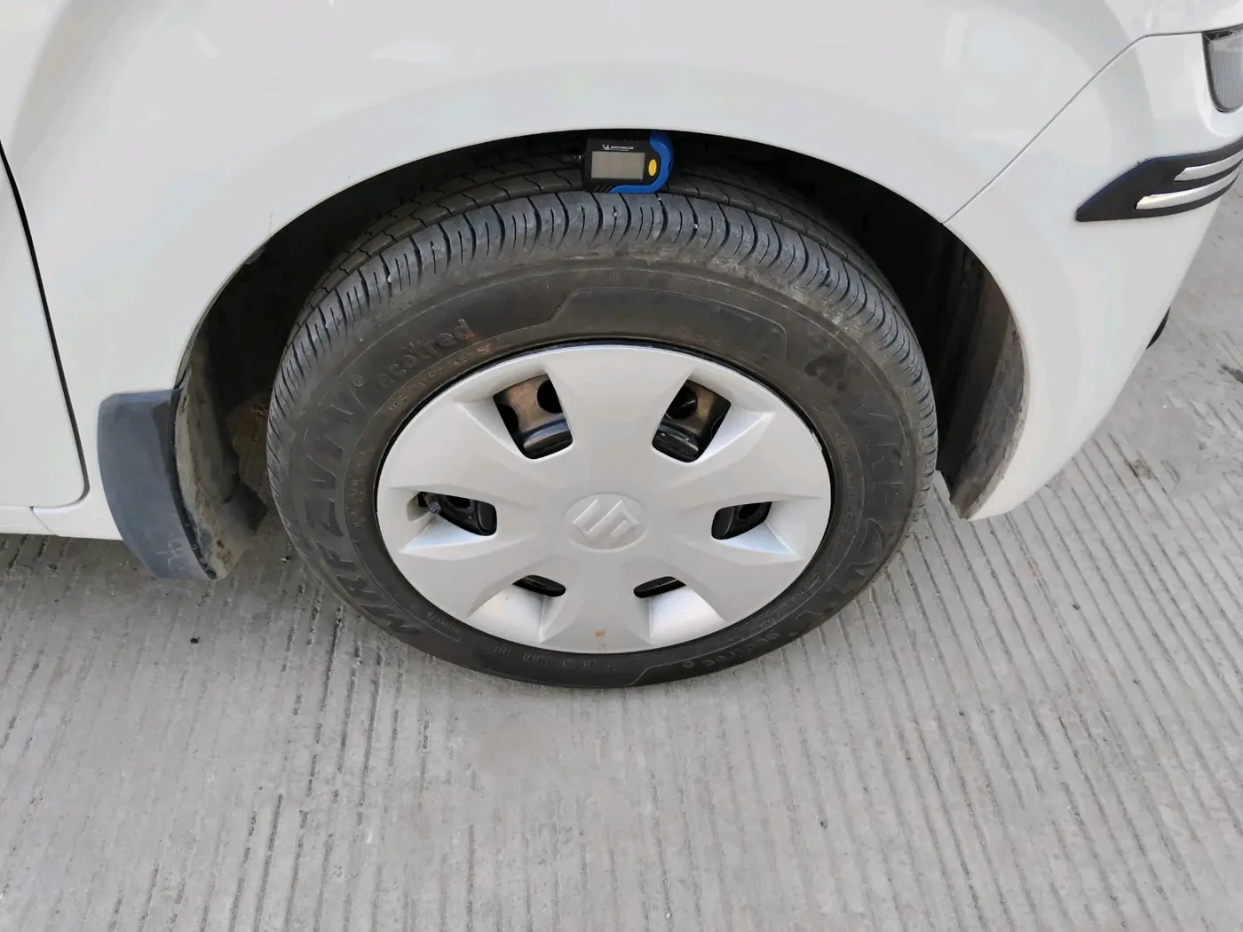 2025 Maruti New Wagon-R VXI CNG 1.0, CNG, Manual, 10,244 km, tyre