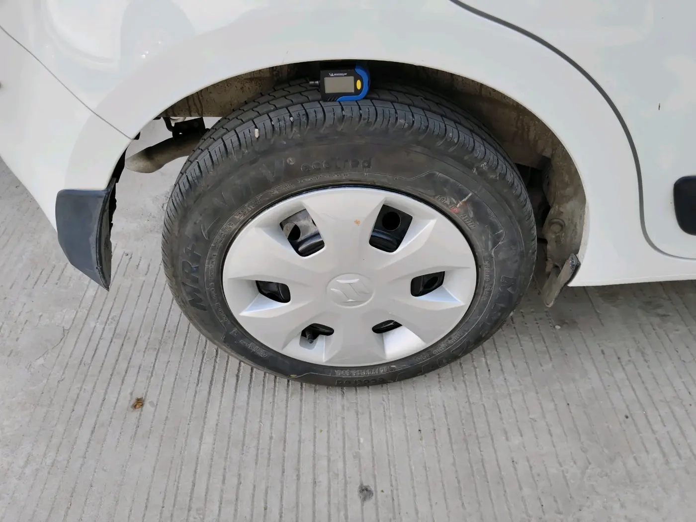 2025 Maruti New Wagon-R VXI CNG 1.0, CNG, Manual, 10,244 km, tyre
