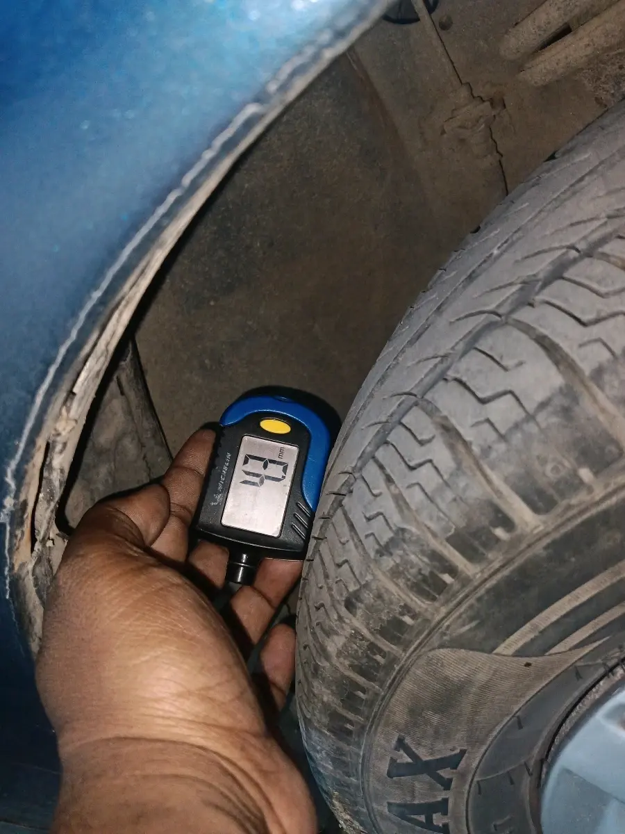 2012 Maruti Alto LXI CNG, CNG, Manual, 1,02,886 km, tyre
