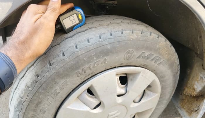 2022 Maruti Eeco 5 STR AC CNG (O), CNG, Manual, 85,442 km, tyre