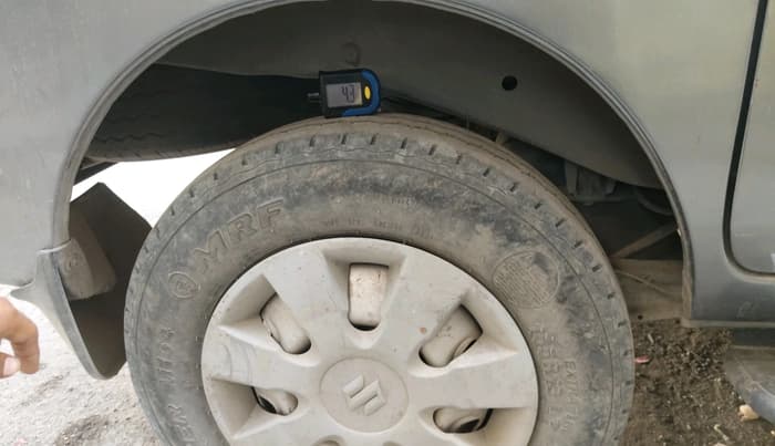 2022 Maruti Eeco 5 STR AC CNG (O), CNG, Manual, 85,442 km, tyre
