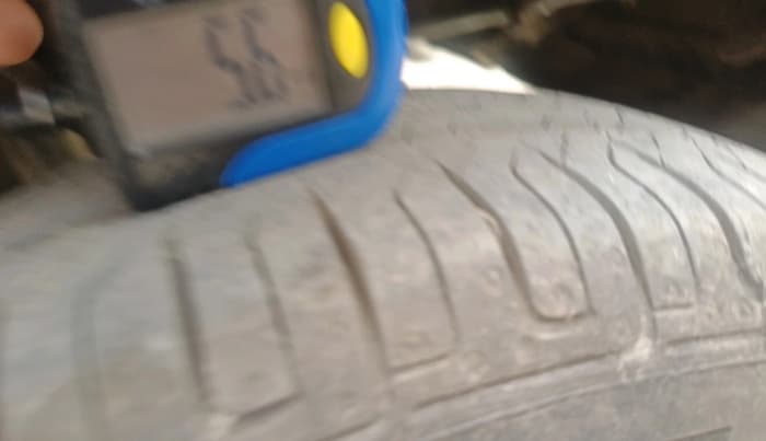 2011 Maruti Alto K10 VXI, Petrol, Manual, 83,265 km, tyre