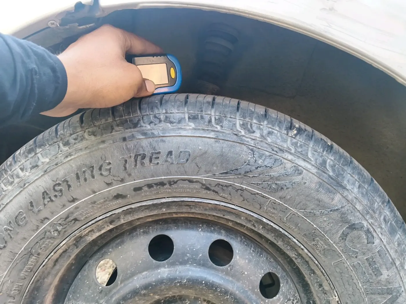 2012 Maruti Ritz VDI, Diesel, Manual, 91,876 km, tyre