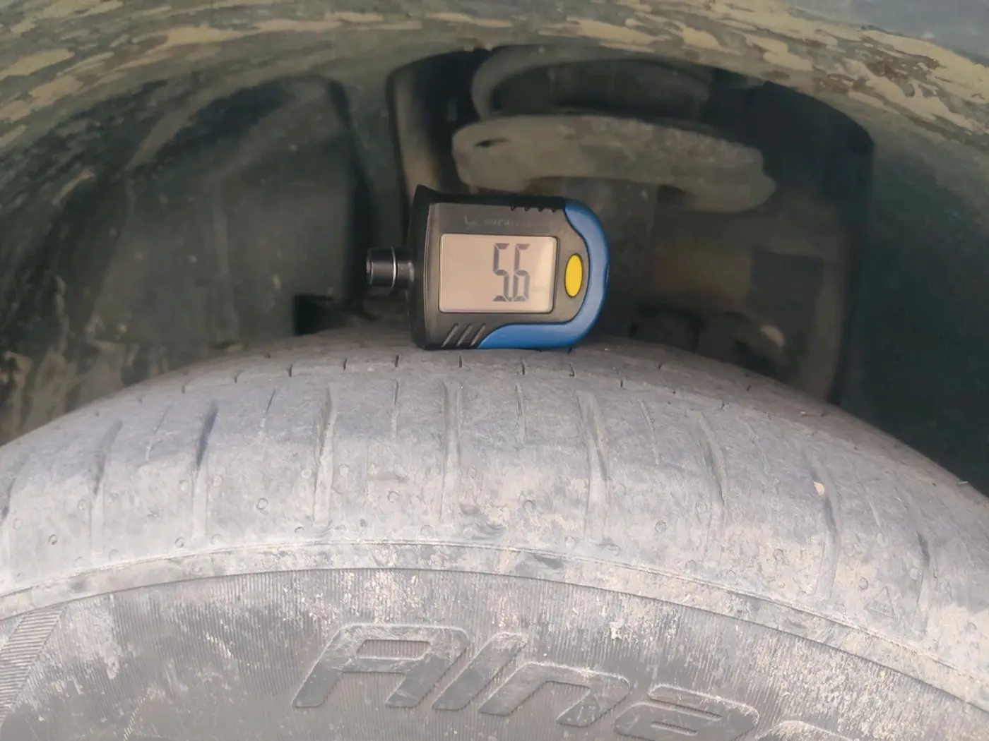 2022 Tata NEXON XM SUNROOF PETROL, CNG, Manual, 59,411 km, tyre