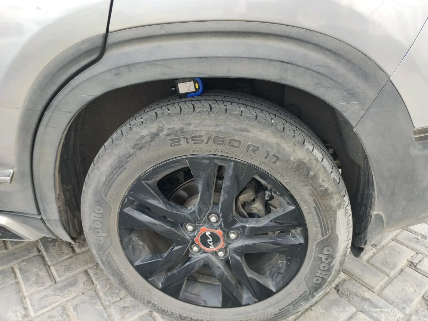 2021 KIA SELTOS HTX ANNIVERSARY EDITION 1.5 PETROL, Petrol, Manual, 1,36,890 km, tyre