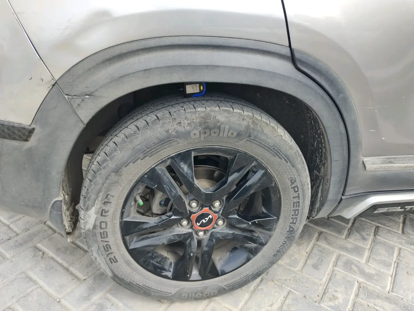 2021 KIA SELTOS HTX ANNIVERSARY EDITION 1.5 PETROL, Petrol, Manual, 1,36,890 km, tyre