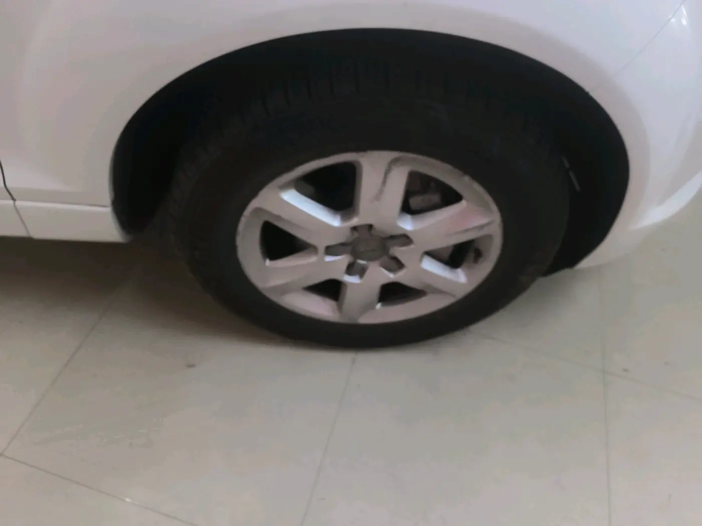 2014 Audi Q7 3.0 TDI QUATTRO, Diesel, Automatic, 72,976 km, tyre
