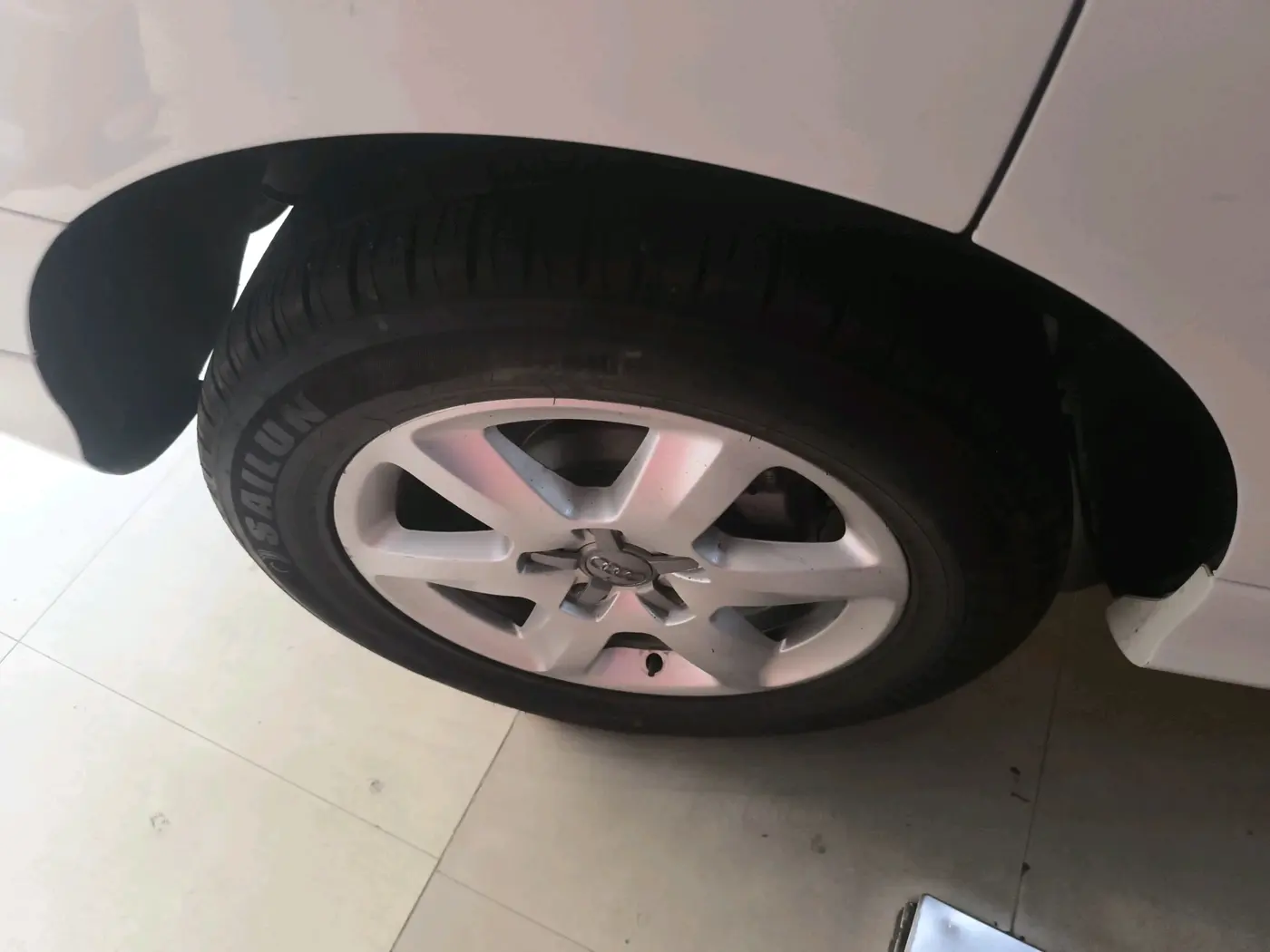 2014 Audi Q7 3.0 TDI QUATTRO, Diesel, Automatic, 72,976 km, tyre