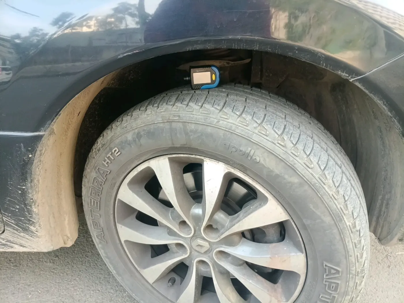 2012 Renault Koleos 4x4 AT, Diesel, Automatic, 1,17,476 km, tyre