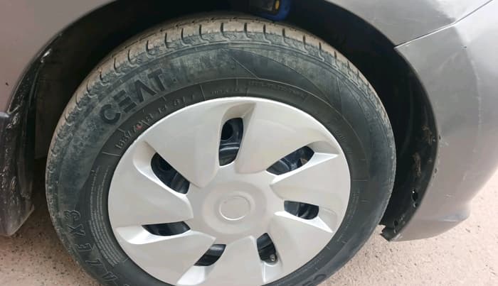 2020 Maruti Celerio VXI CNG, CNG, Manual, 1,14,569 km, tyre