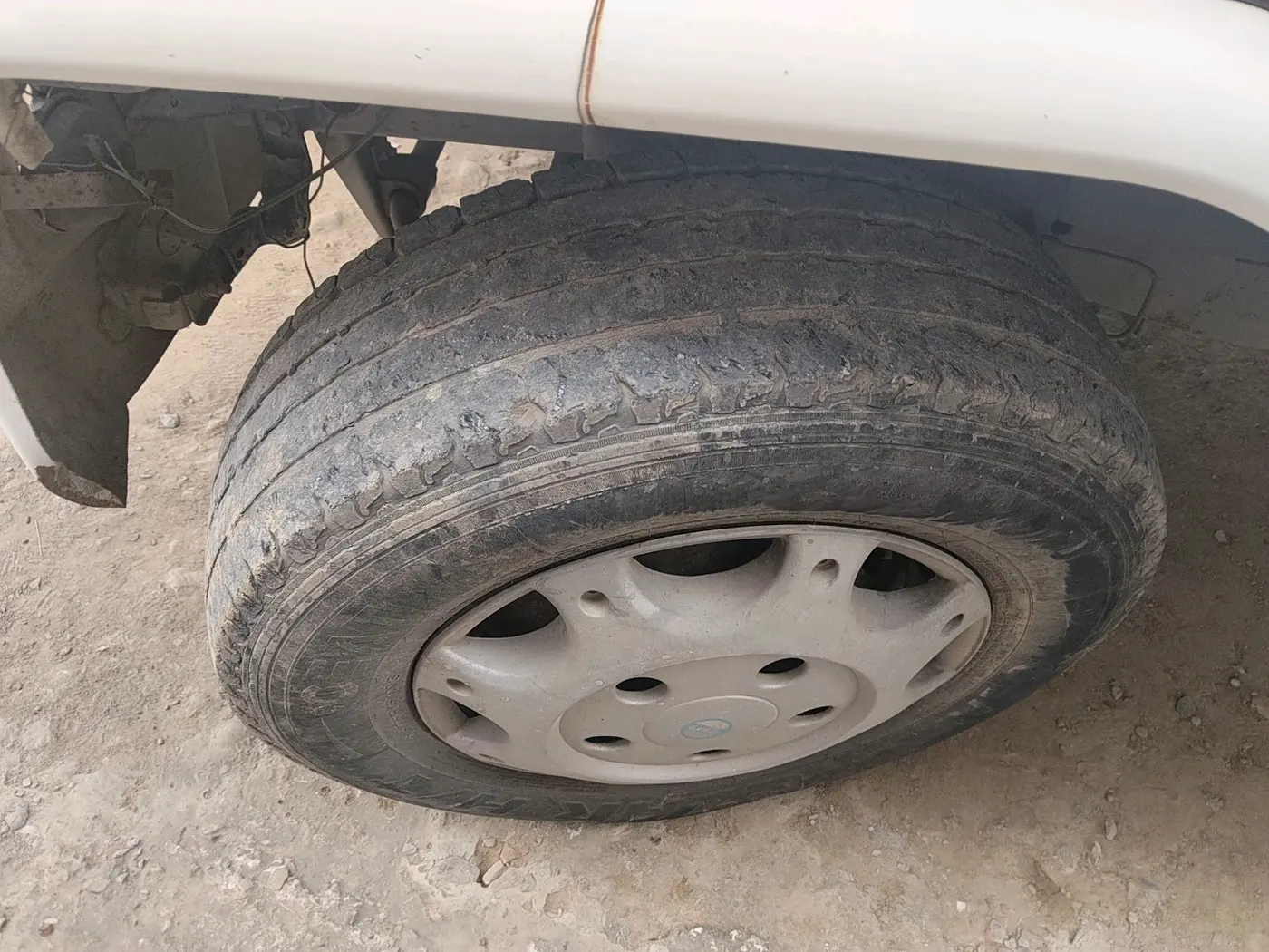 2018 Mahindra Bolero POWER PLUS SLX, Diesel, Manual, 1,10,173 km, tyre