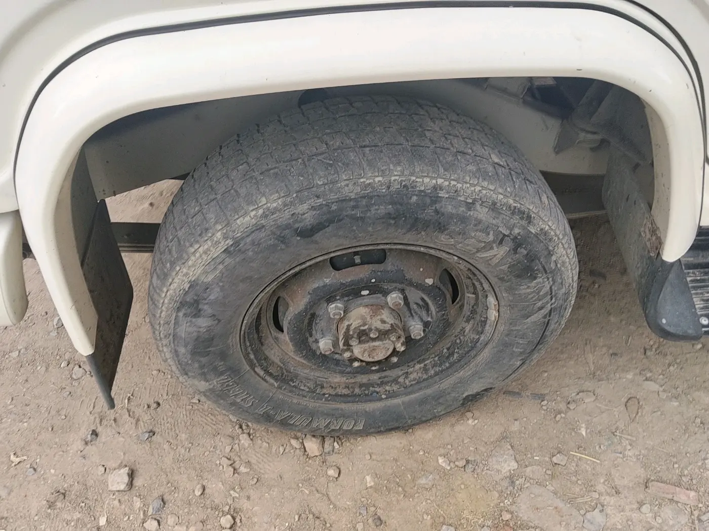 2018 Mahindra Bolero POWER PLUS SLX, Diesel, Manual, 1,10,173 km, tyre