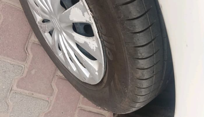 2017 Maruti Swift Dzire VDI, Diesel, Manual, 1,12,491 km, tyre