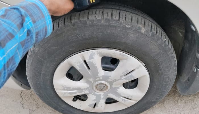 2012 Maruti Swift Dzire VDI, Diesel, Manual, 79,206 km, tyre